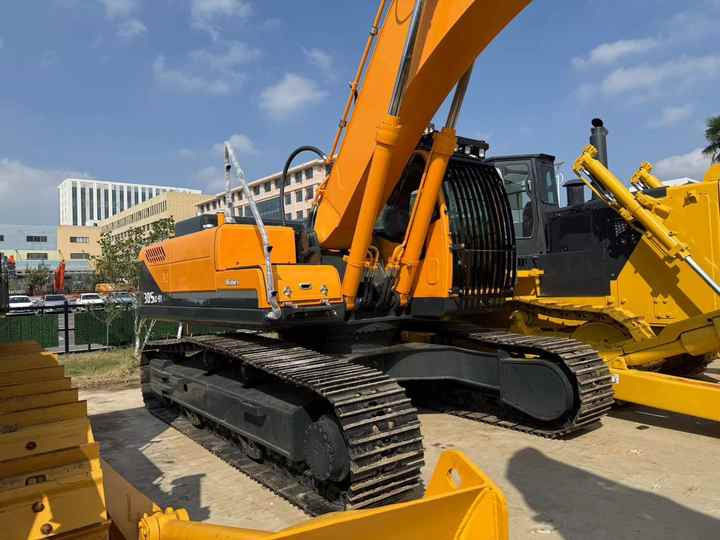 Used HYUNDAI305lc-9c Hydraulic Excavator with Excellent Performance hyundai Running Working Condition Low Price for Sale - Excavator pe şenile: Foto 3 Used HYUNDAI305lc-9c Hydraulic Excavator with Excellent Performance hyundai Running Working Condition Low Price for Sale - Excavator pe şenile: Foto 3