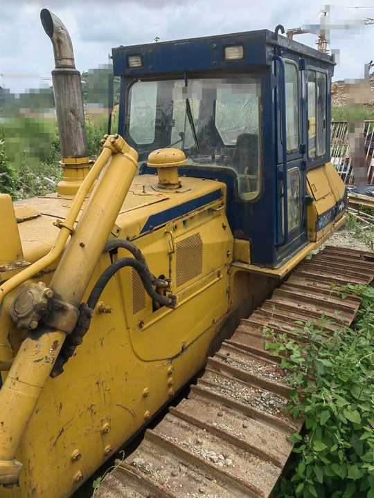 Used komatsu D60P Bulldozer Used Swamp Bulldozer komatsu D60p D60p for Sale - Buldozer: Foto 4 Used komatsu D60P Bulldozer Used Swamp Bulldozer komatsu D60p D60p for Sale - Buldozer: Foto 4