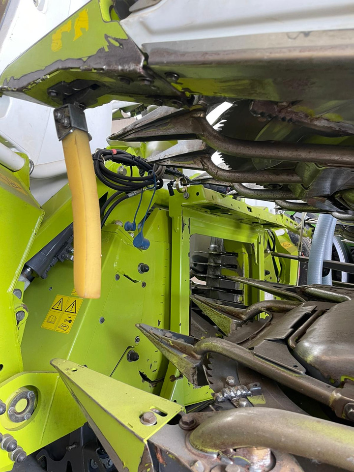 Combină de Recoltat Furaj CLAAS JAGUAR 990: Foto 28