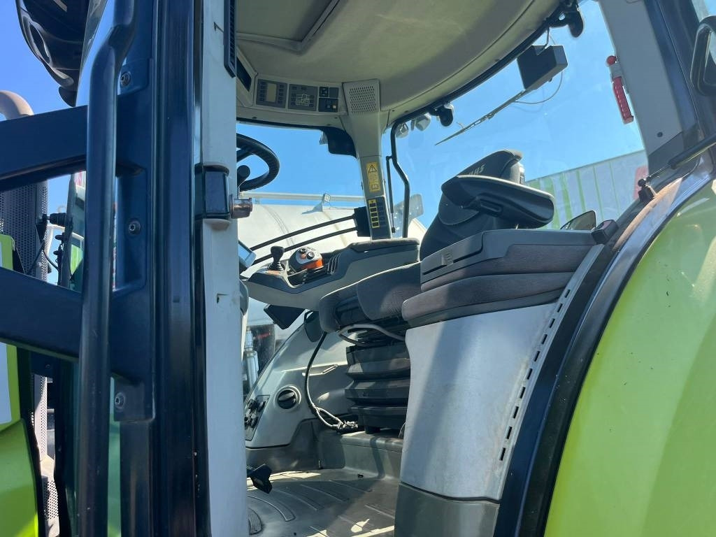 Leasing de Claas Axion 830 Cmatic  Claas Axion 830 Cmatic: Foto 11