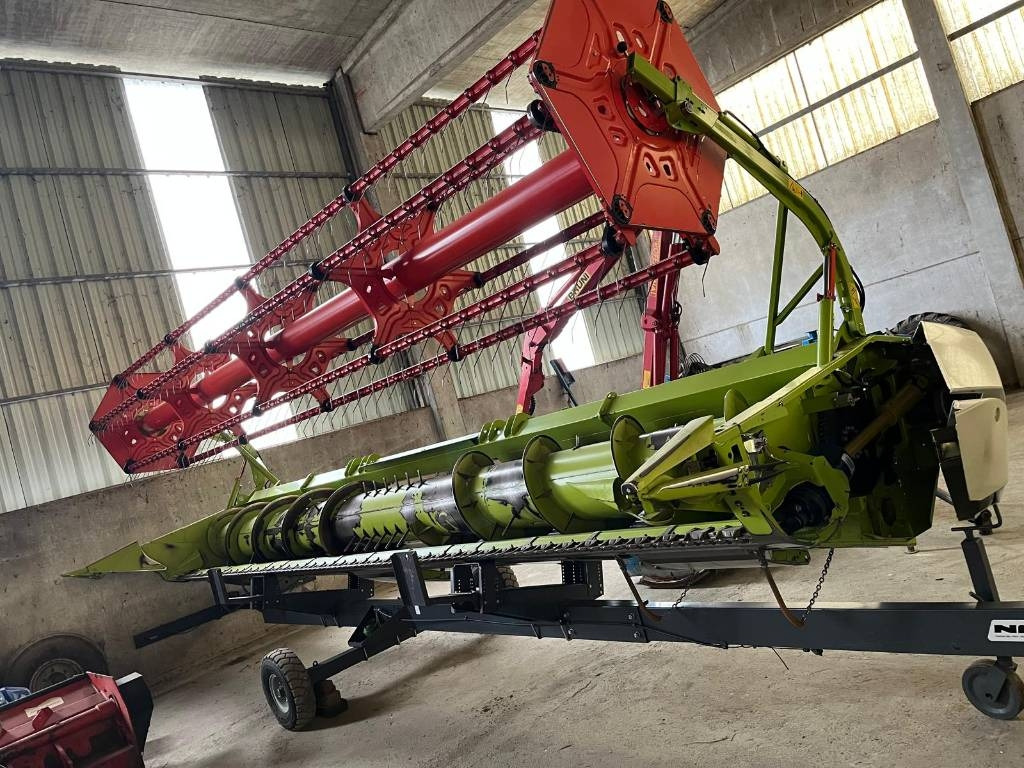 Claas CERIO 680 - Utilaje pentru combină agricola: Foto 1 Claas CERIO 680 - Utilaje pentru combină agricola: Foto 1