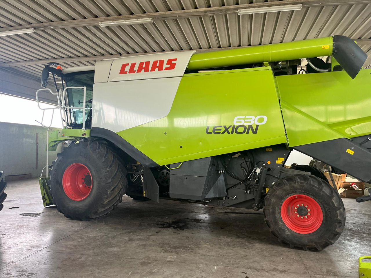 Claas Lexion 630 Montana - Combină de recoltat cereale: Foto 5 Claas Lexion 630 Montana - Combină de recoltat cereale: Foto 5