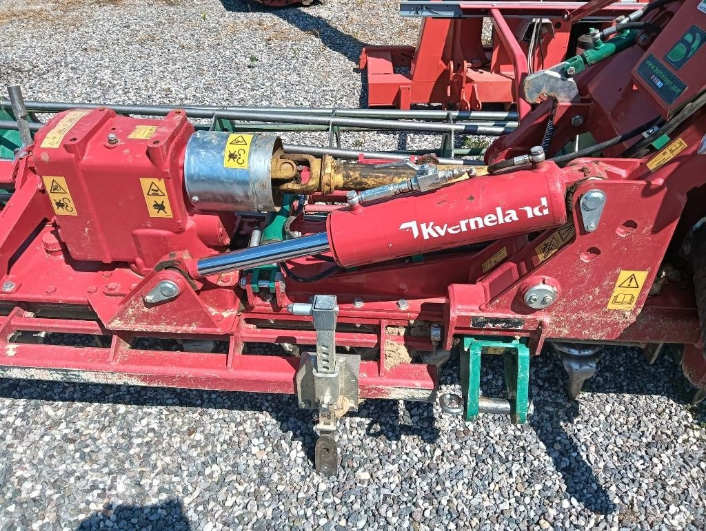 Kverneland NG-H101F30 - Grapă rotativă: Foto 2 Kverneland NG-H101F30 - Grapă rotativă: Foto 2
