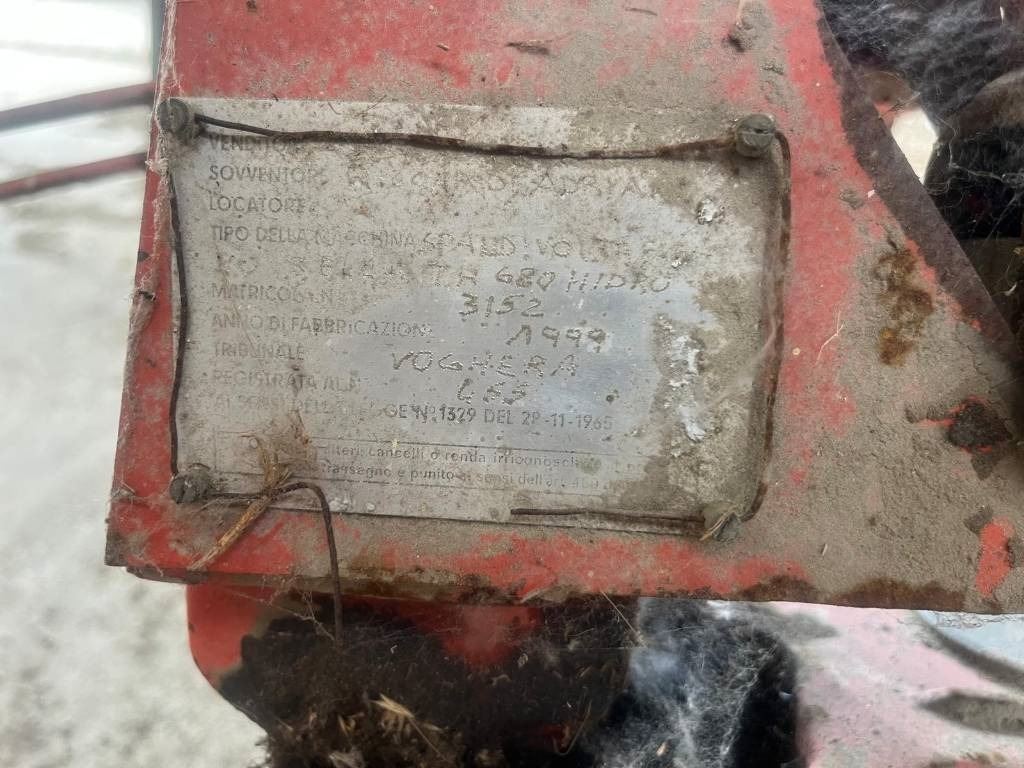 Lely TH 680  - Maşină de întors fânul: Foto 2 Lely TH 680  - Maşină de întors fânul: Foto 2