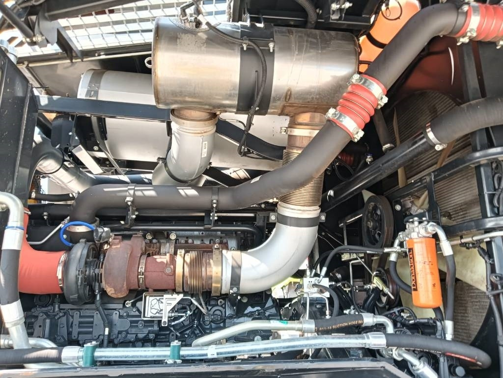 Combină de Recoltat Furaj New Holland FR 650: Foto 22