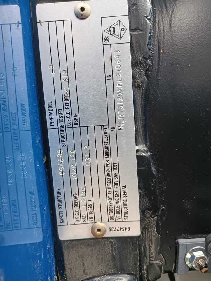 New Holland T 5.120 - Tractor agricol: Foto 4 New Holland T 5.120 - Tractor agricol: Foto 4