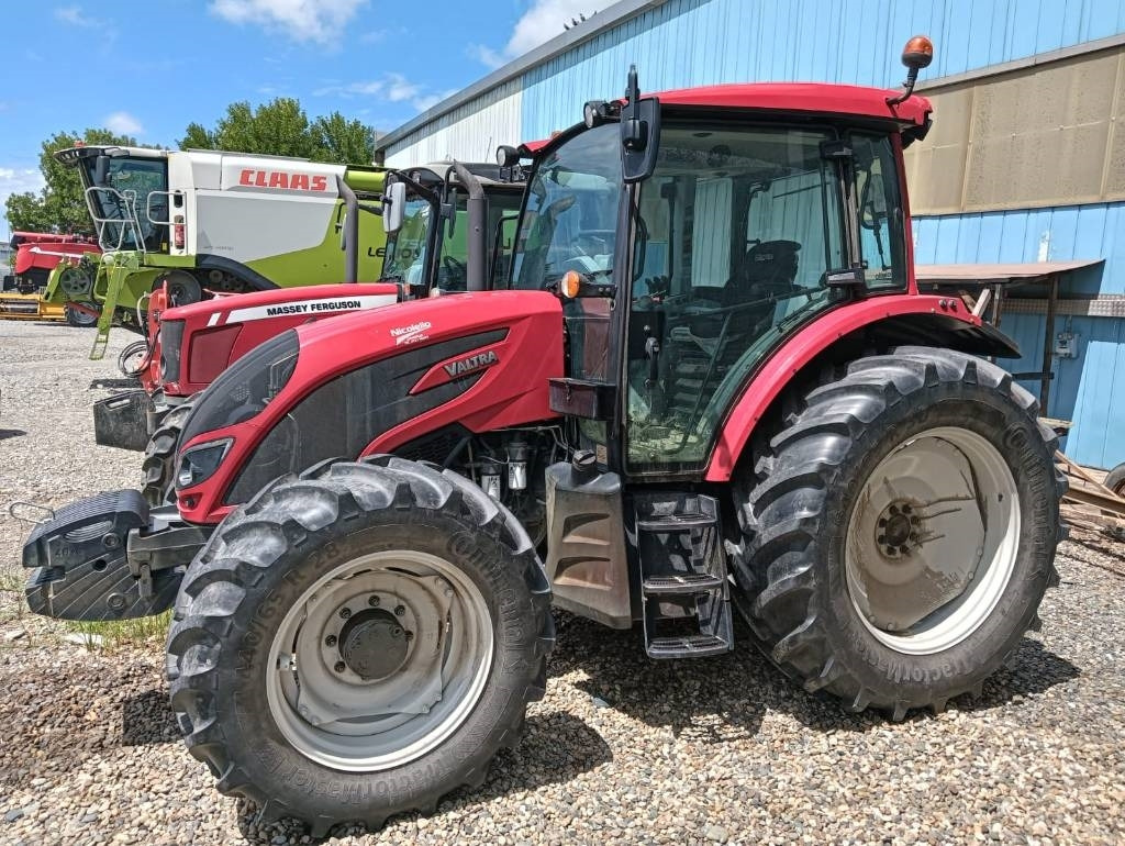 Valtra A 114 - Tractor agricol: Foto 5 Valtra A 114 - Tractor agricol: Foto 5