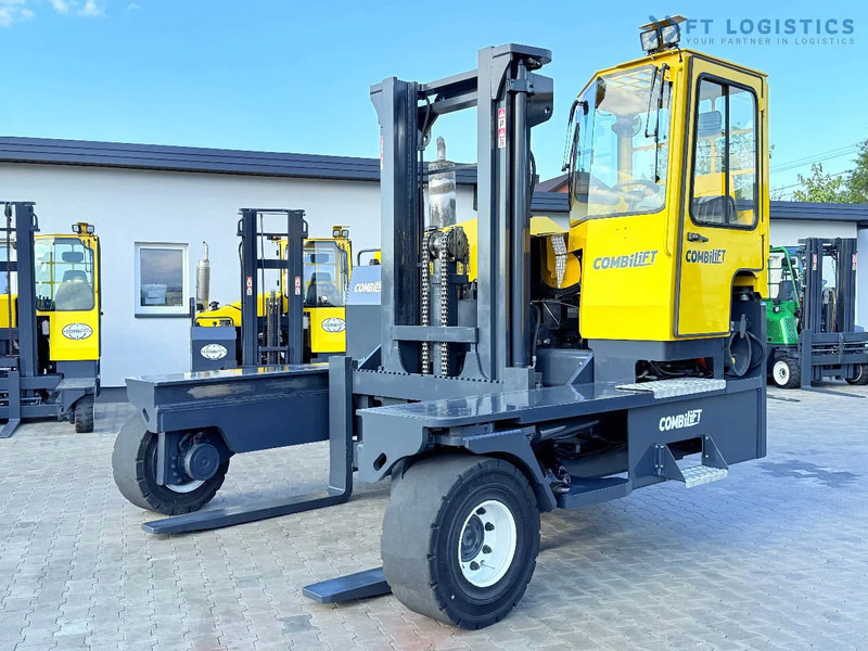 Combilift C14000 / LPG GAS / DUPLEX 3600MM / FREE LIFT / FORK POSITIONER / 1500MM FORKS / LIKE NEW C14000 / LPG GAS / DUPLEX 3600MM / FREE - Stivuitor cu catarg retractabil, cu schimbare rapidă de direcţie: Foto 1 Combilift C14000 / LPG GAS / DUPLEX 3600MM / FREE LIFT / FORK POSITIONER / 1500MM FORKS / LIKE NEW C14000 / LPG GAS / DUPLEX 3600MM / FREE - Stivuitor cu catarg retractabil, cu schimbare rapidă de direcţie: Foto 1