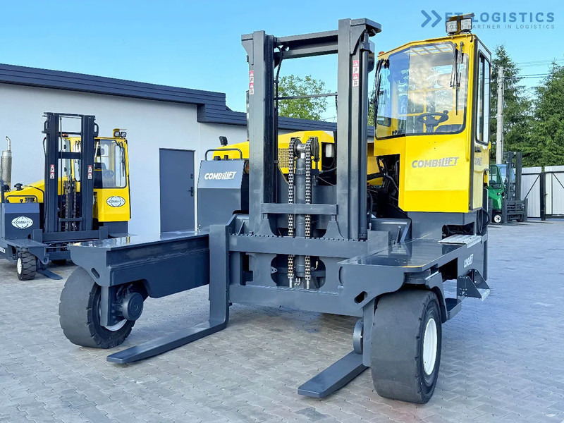 Combilift C14000 / LPG GAS / DUPLEX 3600MM / FREE LIFT / FORK POSITIONER / 1500MM FORKS / LIKE NEW C14000 / LPG GAS / DUPLEX 3600MM / FREE - Stivuitor cu catarg retractabil, cu schimbare rapidă de direcţie: Foto 2 Combilift C14000 / LPG GAS / DUPLEX 3600MM / FREE LIFT / FORK POSITIONER / 1500MM FORKS / LIKE NEW C14000 / LPG GAS / DUPLEX 3600MM / FREE - Stivuitor cu catarg retractabil, cu schimbare rapidă de direcţie: Foto 2