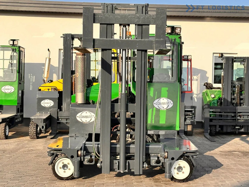 Stivuitor cu catarg retractabil, cu schimbare rapidă de direcţie Combilift C3000 / DUPLEX / 4100MM / LPG / FREE LIFT / Like New C3000 / DUPLEX / 4100MM / LPG / FREE LIFT / Like New: Foto 20