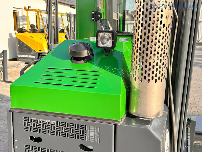 Stivuitor cu catarg retractabil, cu schimbare rapidă de direcţie Combilift C3000 / DUPLEX / 4100MM / LPG / FREE LIFT / Like New C3000 / DUPLEX / 4100MM / LPG / FREE LIFT / Like New: Foto 9