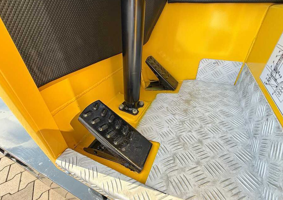 Stivuitor cu catarg retractabil, cu schimbare rapidă de direcţie Combilift C3000 / GAS / TRIPLEX - 4900MM / ONLY 1537 HOURS / FORK POSITIONER / CABIN / LIKE NEW: Foto 12