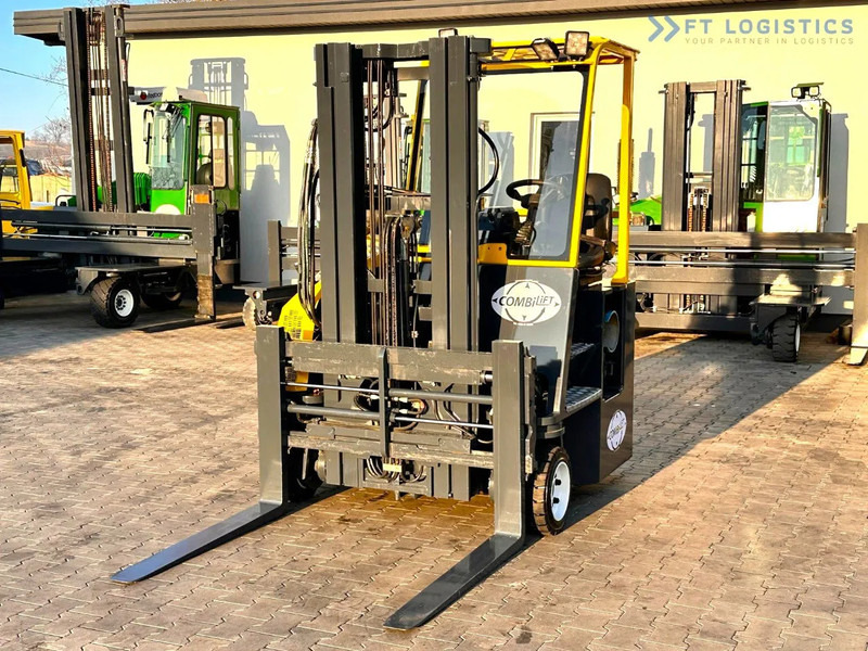 Combilift C3000CB / LPG / TRIPLEX - 4900MM / LPG / FREE LIFT / FORK POSITIONER C3000CB / LPG / TRIPLEX - 4900MM / LPG / FREE LIFT / FORK P - Stivuitor cu catarg retractabil, cu schimbare rapidă de direcţie: Foto 3 Combilift C3000CB / LPG / TRIPLEX - 4900MM / LPG / FREE LIFT / FORK POSITIONER C3000CB / LPG / TRIPLEX - 4900MM / LPG / FREE LIFT / FORK P - Stivuitor cu catarg retractabil, cu schimbare rapidă de direcţie: Foto 3