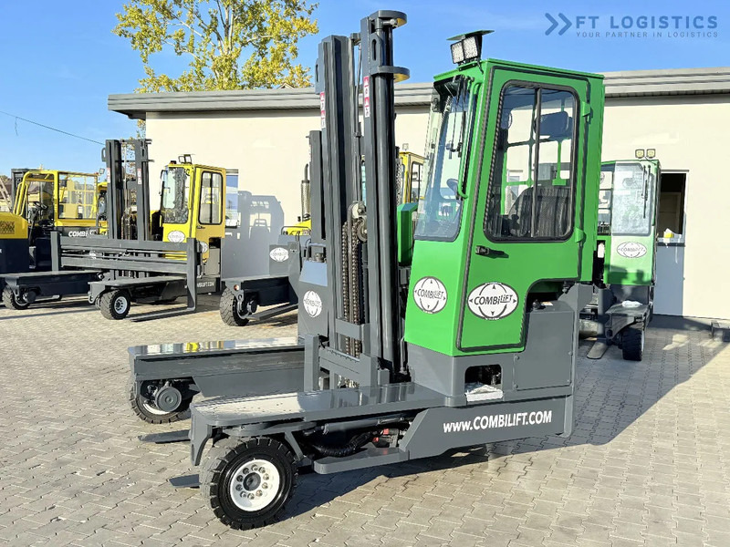 Combilift C4000 / DIESEL / DUPLEX 4100MM / FREE LIFT / SIDE SHIFT / FULL CABIN / EXCELLENT CONDITION / Wide range of four-way and side loa - Stivuitor cu catarg retractabil, cu schimbare rapidă de direcţie: Foto 3 Combilift C4000 / DIESEL / DUPLEX 4100MM / FREE LIFT / SIDE SHIFT / FULL CABIN / EXCELLENT CONDITION / Wide range of four-way and side loa - Stivuitor cu catarg retractabil, cu schimbare rapidă de direcţie: Foto 3