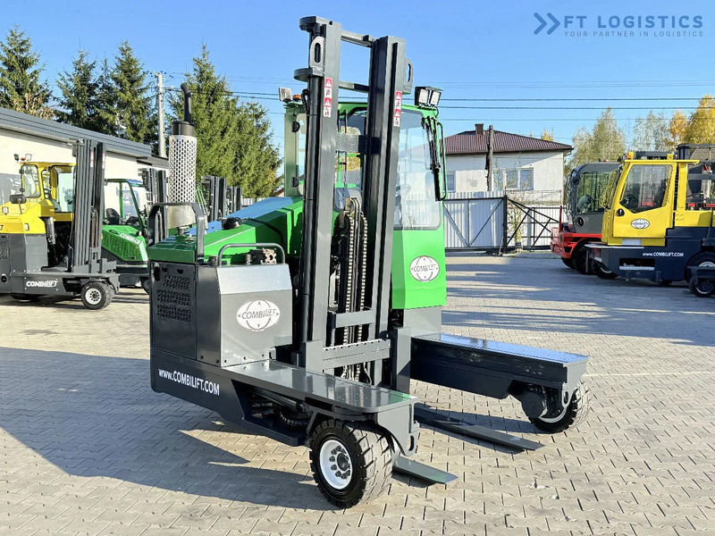 Combilift C4000 / DIESEL / DUPLEX 4100MM / FREE LIFT / SIDE SHIFT / FULL CABIN / EXCELLENT CONDITION / Wide range of four-way and side loa - Stivuitor cu catarg retractabil, cu schimbare rapidă de direcţie: Foto 4 Combilift C4000 / DIESEL / DUPLEX 4100MM / FREE LIFT / SIDE SHIFT / FULL CABIN / EXCELLENT CONDITION / Wide range of four-way and side loa - Stivuitor cu catarg retractabil, cu schimbare rapidă de direcţie: Foto 4
