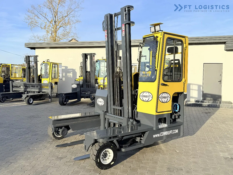 Combilift C4000 – LPG – DUPLEX 4600mm – FREE LIFT – SIDE SHIFT – EXCELLENT CONDITION Wide selection of four-way and side-loading forklifts - Stivuitor cu catarg retractabil, cu schimbare rapidă de direcţie: Foto 2 Combilift C4000 – LPG – DUPLEX 4600mm – FREE LIFT – SIDE SHIFT – EXCELLENT CONDITION Wide selection of four-way and side-loading forklifts - Stivuitor cu catarg retractabil, cu schimbare rapidă de direcţie: Foto 2
