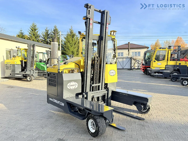 Combilift C4000 – LPG – DUPLEX 4600mm – FREE LIFT – SIDE SHIFT – EXCELLENT CONDITION Wide selection of four-way and side-loading forklifts - Stivuitor cu catarg retractabil, cu schimbare rapidă de direcţie: Foto 4 Combilift C4000 – LPG – DUPLEX 4600mm – FREE LIFT – SIDE SHIFT – EXCELLENT CONDITION Wide selection of four-way and side-loading forklifts - Stivuitor cu catarg retractabil, cu schimbare rapidă de direcţie: Foto 4