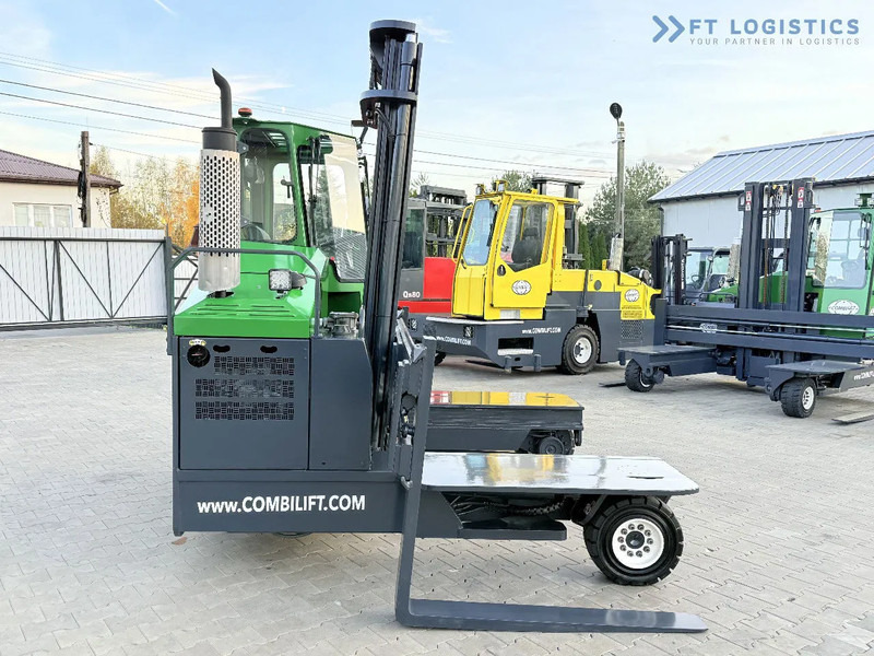 Stivuitor cu catarg retractabil, cu schimbare rapidă de direcţie Combilift C4500 / DIESEL / DUPLEX 4000MM / WIDE FORK POSITIONER / HEATING / FULL CABIN / EXCELLENT CONDITION / A wide range of four-way an: Foto 7