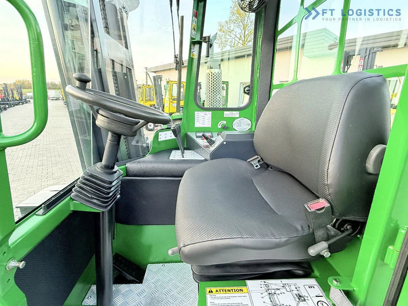 Stivuitor cu catarg retractabil, cu schimbare rapidă de direcţie Combilift C4500 / DIESEL / DUPLEX 4000MM / WIDE FORK POSITIONER / HEATING / FULL CABIN / EXCELLENT CONDITION / A wide range of four-way an: Foto 14