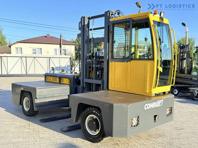 Combilift C5000FSL / DIESEL / DUPLEX - 4000MM / FREE-LIFT / CABIN / A wide range of four-way and side loaders, tailored to diverse needs a - Stivuitor lateral: Foto 4 Combilift C5000FSL / DIESEL / DUPLEX - 4000MM / FREE-LIFT / CABIN / A wide range of four-way and side loaders, tailored to diverse needs a - Stivuitor lateral: Foto 4