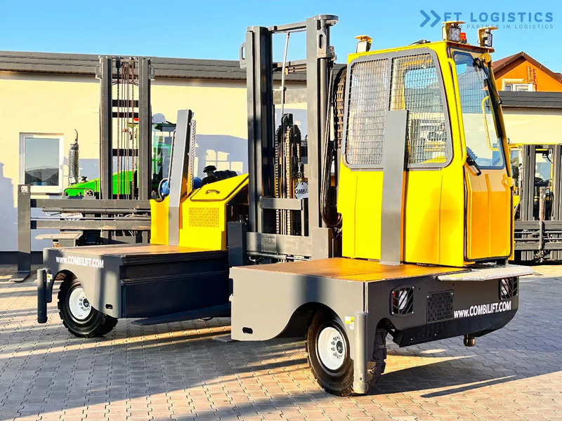 Combilift C5000SL / 5T / DUPLEX – 4000 MM / FREE LIFT / LPG / LIKE NEW!!! C5000SL / 5T / DUPLEX – 4000 MM / FREE LIFT / LPG / LIKE NEW!!! - Stivuitor cu catarg retractabil, cu schimbare rapidă de direcţie: Foto 5 Combilift C5000SL / 5T / DUPLEX – 4000 MM / FREE LIFT / LPG / LIKE NEW!!! C5000SL / 5T / DUPLEX – 4000 MM / FREE LIFT / LPG / LIKE NEW!!! - Stivuitor cu catarg retractabil, cu schimbare rapidă de direcţie: Foto 5