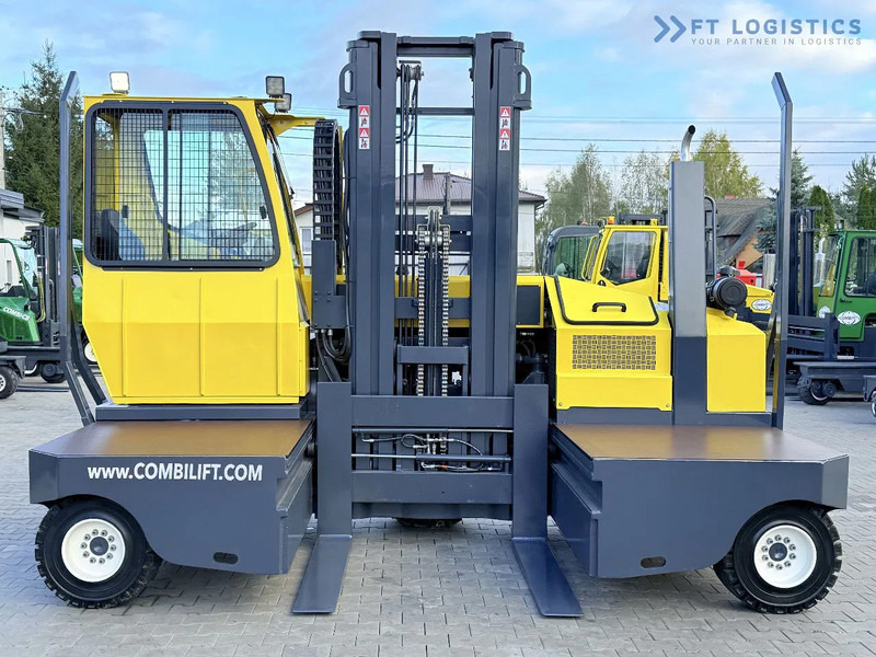 Combilift C5000SR / DIESEL / TRIPLEX MAST – 6100 MM / FORK POSITIONER / FULL CABIN C5000SR / DIESEL / TRIPLEX MAST – 6100 MM / FORK POSITI - Stivuitor lateral: Foto 5 Combilift C5000SR / DIESEL / TRIPLEX MAST – 6100 MM / FORK POSITIONER / FULL CABIN C5000SR / DIESEL / TRIPLEX MAST – 6100 MM / FORK POSITI - Stivuitor lateral: Foto 5