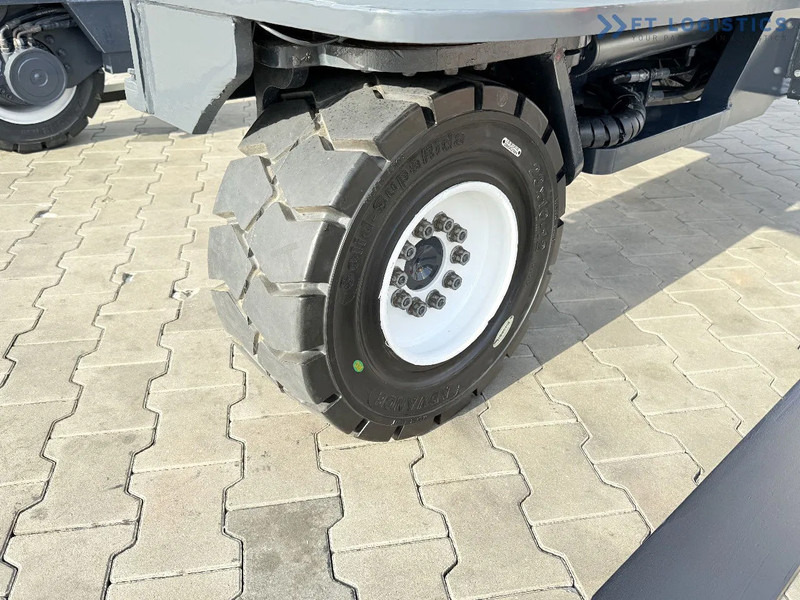 Combilift C5000XL / DIESEL / DUPLEX - 4000MM / WIDE FORK POSITIONER 3350MM / FULL HEATED CABIN / ONLY 6453H / CONDITION - LIKE NEW! C5000X - Stivuitor cu catarg retractabil, cu schimbare rapidă de direcţie: Foto 5 Combilift C5000XL / DIESEL / DUPLEX - 4000MM / WIDE FORK POSITIONER 3350MM / FULL HEATED CABIN / ONLY 6453H / CONDITION - LIKE NEW! C5000X - Stivuitor cu catarg retractabil, cu schimbare rapidă de direcţie: Foto 5
