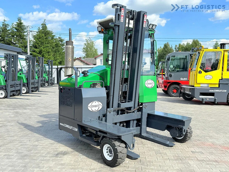 Combilift COMBILIFT C3500 – DUPLEX 4100mm – Year 2016 – 6779 hours – GAS – EXTENDABLE FORKS 800 / 1100MM – CABIN – HEATING + AIR CONDITION - Stivuitor cu catarg retractabil, cu schimbare rapidă de direcţie: Foto 5 Combilift COMBILIFT C3500 – DUPLEX 4100mm – Year 2016 – 6779 hours – GAS – EXTENDABLE FORKS 800 / 1100MM – CABIN – HEATING + AIR CONDITION - Stivuitor cu catarg retractabil, cu schimbare rapidă de direcţie: Foto 5