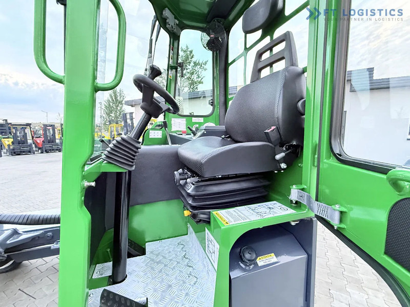 Stivuitor cu catarg retractabil, cu schimbare rapidă de direcţie Combilift Combilift C4500 / DIESEL / DUPLEX 4000MM / WIDE FORK POSITIONER / HEATING / FULL CABIN / PERFECT CONDITION / Wide range of four-: Foto 14