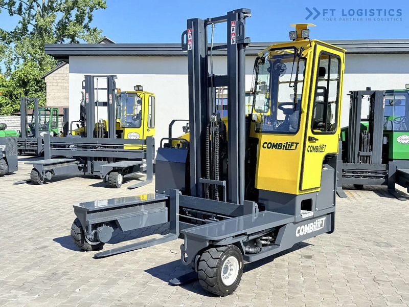 Combilift Combilift FOUR-WAY MULTIDIRECTIONAL FORKLIFT C4000 / DIESEL / DUPLEX 4100MM / ONLY 2888 HOURS / FORK POSITIONER / FULL CABIN – H - Stivuitor cu catarg retractabil, cu schimbare rapidă de direcţie: Foto 3 Combilift Combilift FOUR-WAY MULTIDIRECTIONAL FORKLIFT C4000 / DIESEL / DUPLEX 4100MM / ONLY 2888 HOURS / FORK POSITIONER / FULL CABIN – H - Stivuitor cu catarg retractabil, cu schimbare rapidă de direcţie: Foto 3