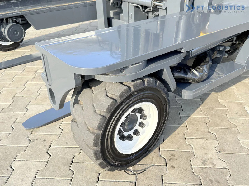 Combilift Combilift FOUR-WAY MULTIDIRECTIONAL FORKLIFT C4000 / GAS / DUPLEX 4500MM / ONLY 6604 HOURS / SIDE SHIFT / FULL CABIN / PERFECT C - Stivuitor cu catarg retractabil, cu schimbare rapidă de direcţie: Foto 4 Combilift Combilift FOUR-WAY MULTIDIRECTIONAL FORKLIFT C4000 / GAS / DUPLEX 4500MM / ONLY 6604 HOURS / SIDE SHIFT / FULL CABIN / PERFECT C - Stivuitor cu catarg retractabil, cu schimbare rapidă de direcţie: Foto 4