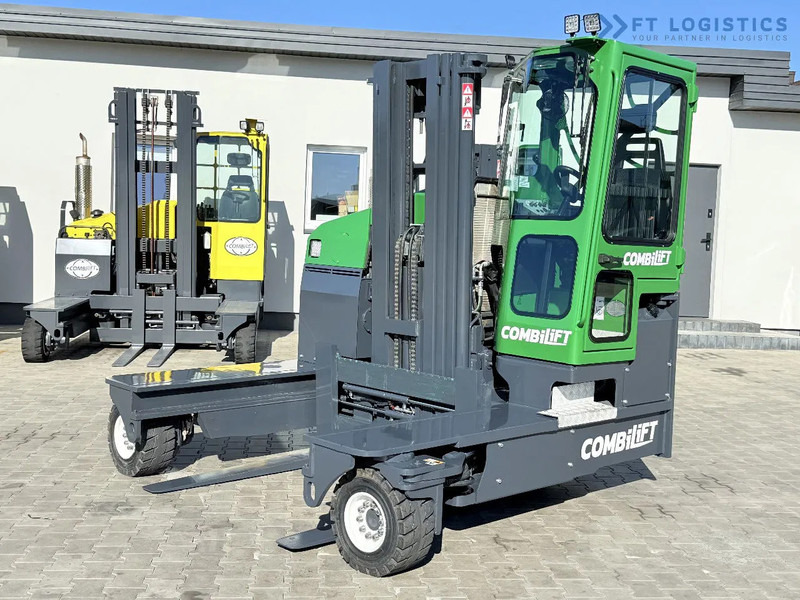 Combilift Combilift FOUR-WAY MULTIDIRECTIONAL FORKLIFT C4500 / DIESEL / TRIPLEX 4900MM / ONLY 4854 HOURS / FORK POSITIONER / FULL CABIN – - Stivuitor cu catarg retractabil, cu schimbare rapidă de direcţie: Foto 2 Combilift Combilift FOUR-WAY MULTIDIRECTIONAL FORKLIFT C4500 / DIESEL / TRIPLEX 4900MM / ONLY 4854 HOURS / FORK POSITIONER / FULL CABIN – - Stivuitor cu catarg retractabil, cu schimbare rapidă de direcţie: Foto 2