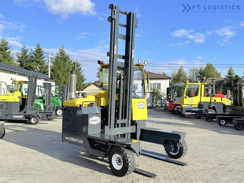 Combilift Combilift FOUR-WAY MULTIDIRECTIONAL FORKLIFT C5000XL / GAS / DUPLEX 6000MM / ONLY 3479 HOURS / SIDE SHIFT / FULL CABIN / PERFECT - Stivuitor cu catarg retractabil, cu schimbare rapidă de direcţie: Foto 4 Combilift Combilift FOUR-WAY MULTIDIRECTIONAL FORKLIFT C5000XL / GAS / DUPLEX 6000MM / ONLY 3479 HOURS / SIDE SHIFT / FULL CABIN / PERFECT - Stivuitor cu catarg retractabil, cu schimbare rapidă de direcţie: Foto 4