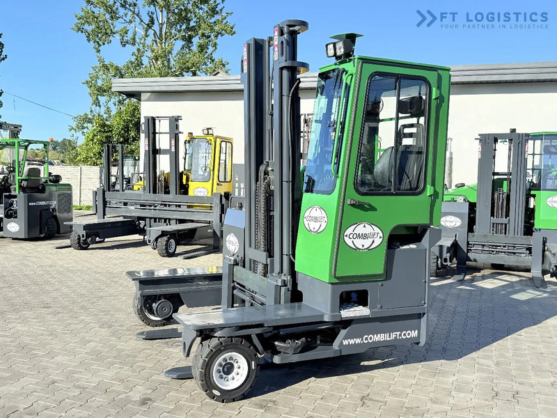 Combilift Combilift Four-Way Multi-Directional Forklift C3500 / Diesel / Duplex 4100 mm / Only 1532 Operating Hours / Fork Positioner / Fu - Stivuitor cu catarg retractabil, cu schimbare rapidă de direcţie: Foto 2 Combilift Combilift Four-Way Multi-Directional Forklift C3500 / Diesel / Duplex 4100 mm / Only 1532 Operating Hours / Fork Positioner / Fu - Stivuitor cu catarg retractabil, cu schimbare rapidă de direcţie: Foto 2