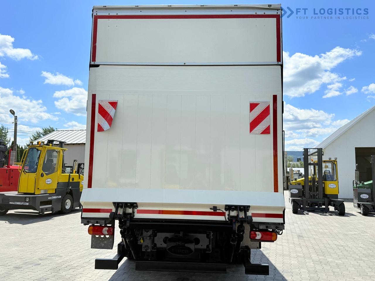 Leasing de DAF LF 260 FA / AUTOMATIC / 9,255 kg PAYLOAD / 4x2 / 18 PALLETS / TAIL LIFT / SIDE BOARDS / EXCELLENT CONDITION! [ Copy ] DAF LF 260 FA / AUTOMATIC / 9,255 kg PAYLOAD / 4x2 / 18 PALLETS / TAIL LIFT / SIDE BOARDS / EXCELLENT CONDITION! [ Copy ]: Foto 20