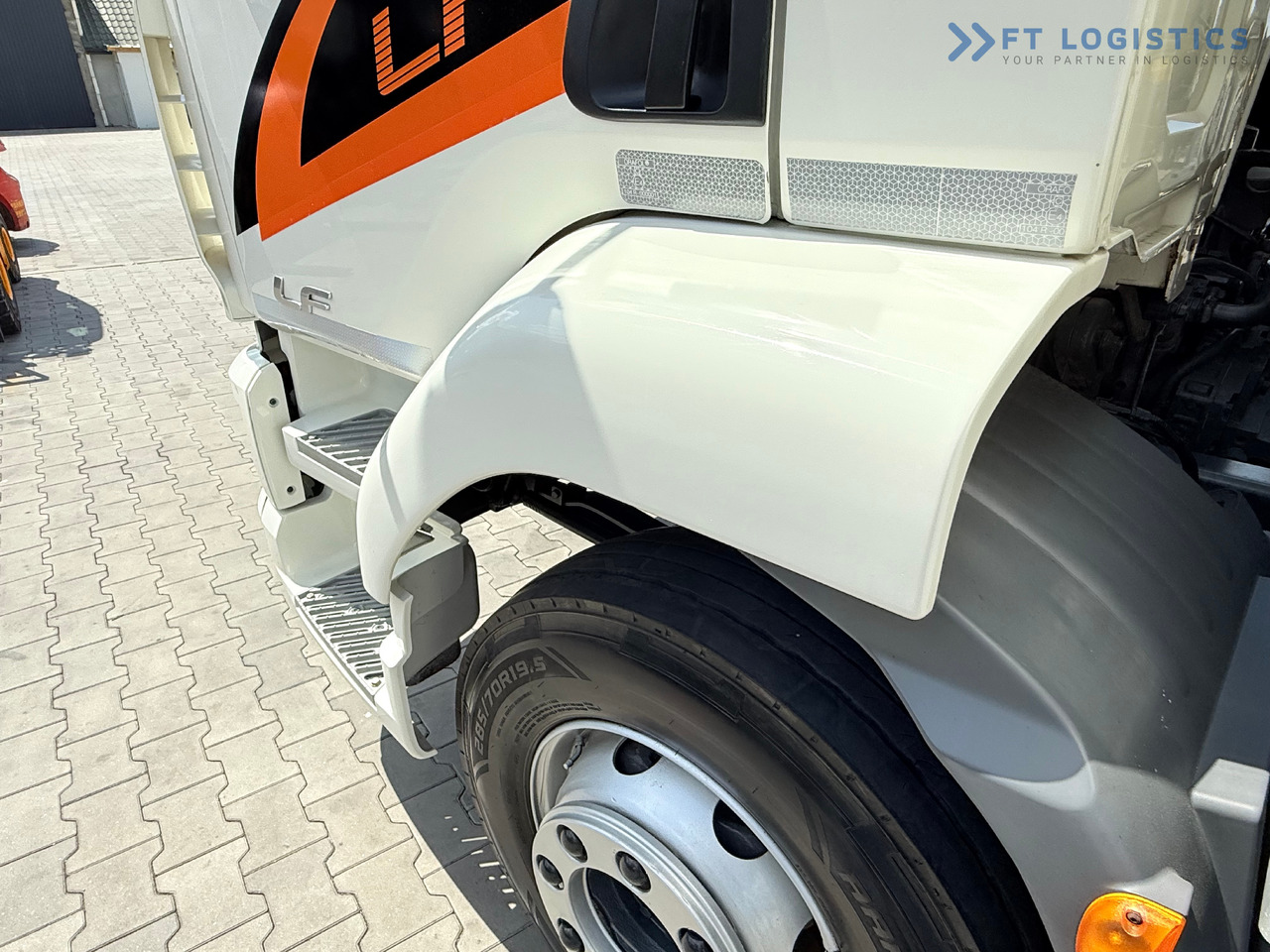 Leasing de DAF LF 260 FA / AUTOMATIC / 9,255 kg PAYLOAD / 4x2 / 18 PALLETS / TAIL LIFT / SIDE BOARDS / EXCELLENT CONDITION! [ Copy ] DAF LF 260 FA / AUTOMATIC / 9,255 kg PAYLOAD / 4x2 / 18 PALLETS / TAIL LIFT / SIDE BOARDS / EXCELLENT CONDITION! [ Copy ]: Foto 21