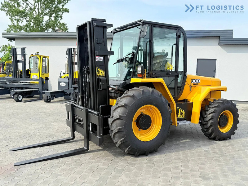 JCB 940 / DIESEL / TRIPLEX 4500MM / FORK POSITIONER / SIDE SHIFT / 4T / NEW TYRES / LIKE NEW 940 / DIESEL / TRIPLEX 4500MM / FORK PO - Stivuitor de teren dificil: Foto 2 JCB 940 / DIESEL / TRIPLEX 4500MM / FORK POSITIONER / SIDE SHIFT / 4T / NEW TYRES / LIKE NEW 940 / DIESEL / TRIPLEX 4500MM / FORK PO - Stivuitor de teren dificil: Foto 2