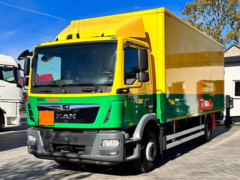 MAN TGM 15.250 MAN TGM 15.250 4X2 / CONTAINER - 16 PALLETS / TAIL LIFT / TIRES 80% / PERFECT CONDITION - Camion furgon: Foto 2 MAN TGM 15.250 MAN TGM 15.250 4X2 / CONTAINER - 16 PALLETS / TAIL LIFT / TIRES 80% / PERFECT CONDITION - Camion furgon: Foto 2