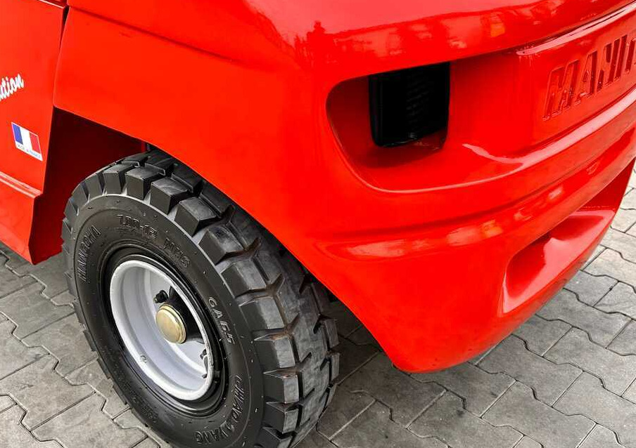 Manitou MSI30 / DIESEL / DUPLEX / 3400MM / CABIN / FORK POSITIONER / SIDE SHIFT / LIKE NEW - Stivuitor de teren dificil: Foto 5 Manitou MSI30 / DIESEL / DUPLEX / 3400MM / CABIN / FORK POSITIONER / SIDE SHIFT / LIKE NEW - Stivuitor de teren dificil: Foto 5
