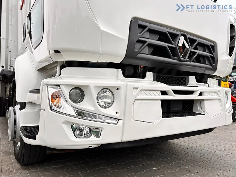 Renault Midlum 250 Renault D 250 / AUTOMATIC / 4X2 / 18 PALLETS / TAIL LIFT / SIDE BOARDS / curtainsider truck - Camion cu prelată: Foto 5 Renault Midlum 250 Renault D 250 / AUTOMATIC / 4X2 / 18 PALLETS / TAIL LIFT / SIDE BOARDS / curtainsider truck - Camion cu prelată: Foto 5