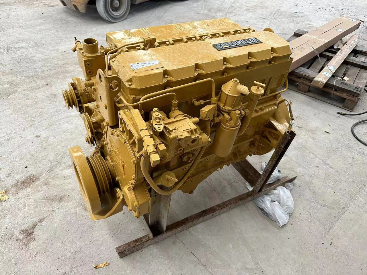 CATERPILLAR 3116 - Motor pentru Excavator: Foto 1 CATERPILLAR 3116 - Motor pentru Excavator: Foto 1
