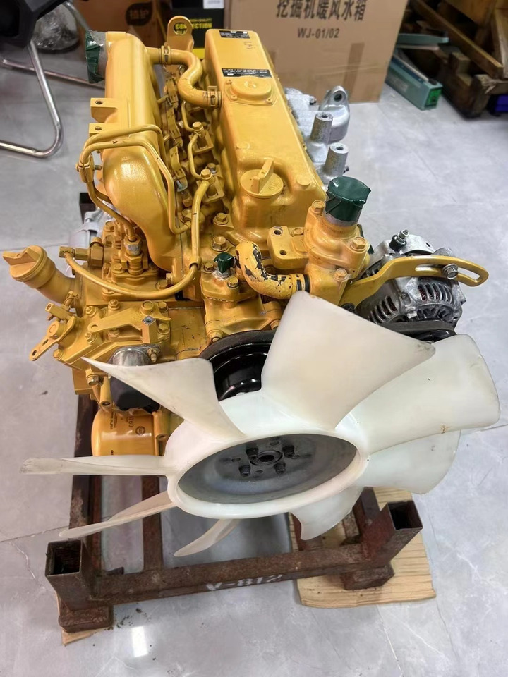 CATERPILLAR C2.4 - Motor pentru Excavator: Foto 4 CATERPILLAR C2.4 - Motor pentru Excavator: Foto 4