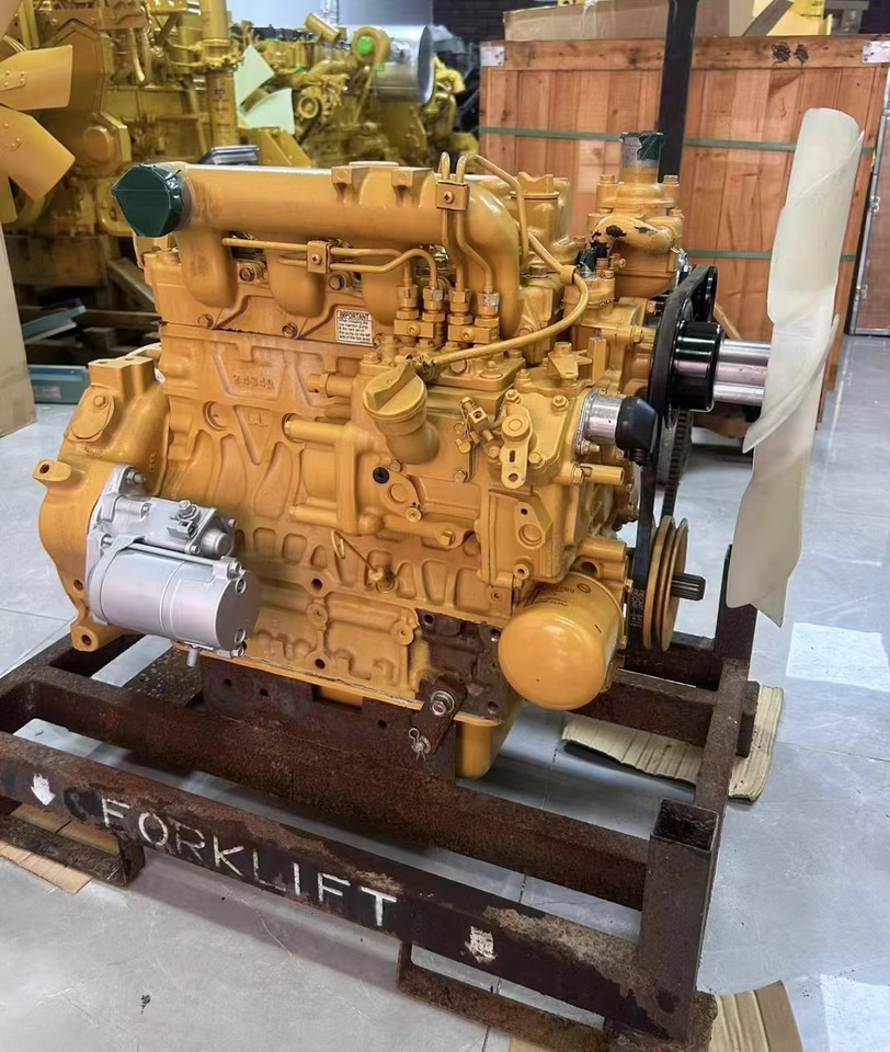 CATERPILLAR C2.4 - Motor pentru Excavator: Foto 1 CATERPILLAR C2.4 - Motor pentru Excavator: Foto 1