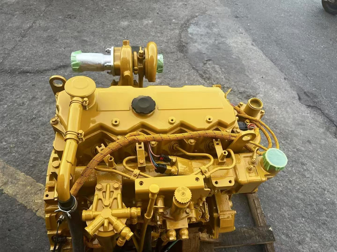 CATERPILLAR C4.2 - Motor pentru Excavator: Foto 4 CATERPILLAR C4.2 - Motor pentru Excavator: Foto 4