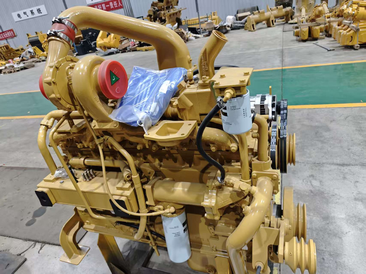 CUMMINS NT855 - Motor pentru Excavator: Foto 2 CUMMINS NT855 - Motor pentru Excavator: Foto 2