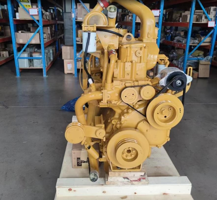 CUMMINS NT855 - Motor pentru Excavator: Foto 2 CUMMINS NT855 - Motor pentru Excavator: Foto 2