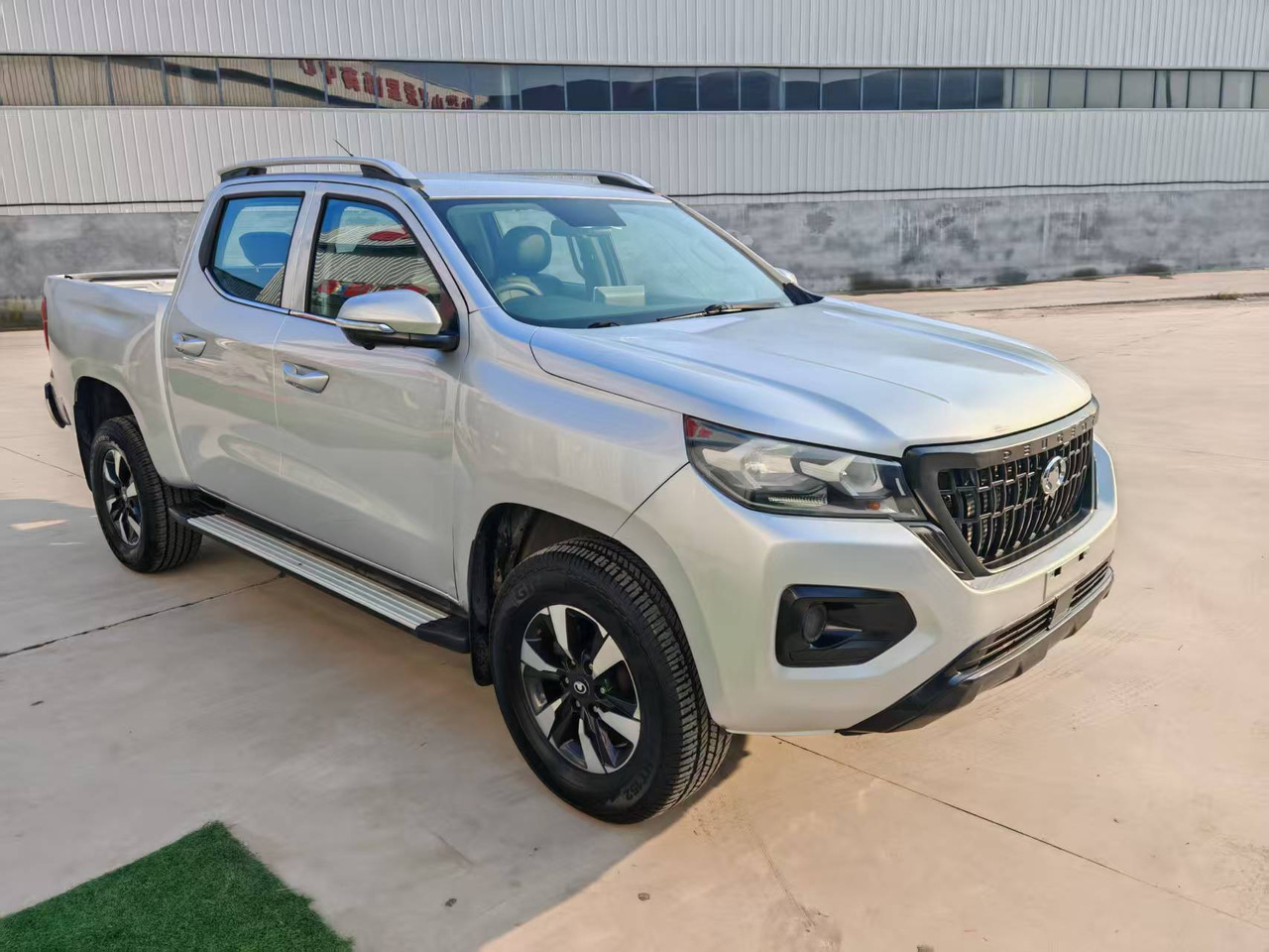 Changan - Pick-up, Autoutilitară cabină dublă: Foto 1 Changan - Pick-up, Autoutilitară cabină dublă: Foto 1