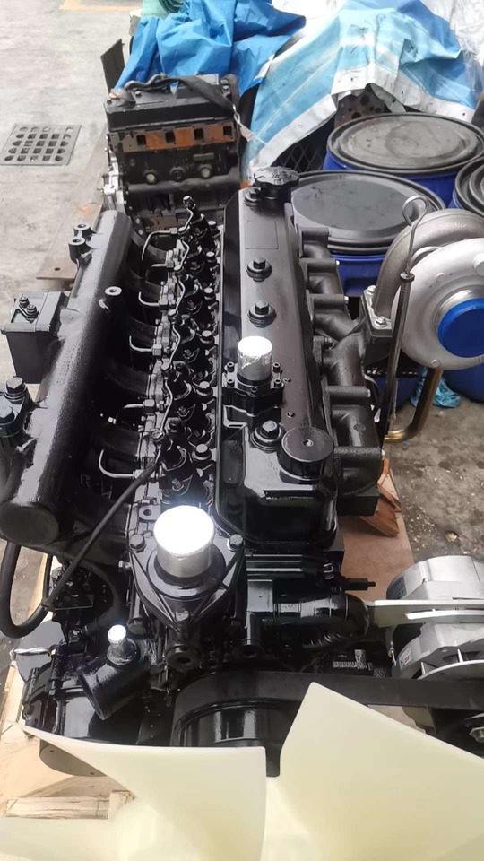 DOOSAN DB58TIS - Motor pentru Excavator: Foto 1 DOOSAN DB58TIS - Motor pentru Excavator: Foto 1