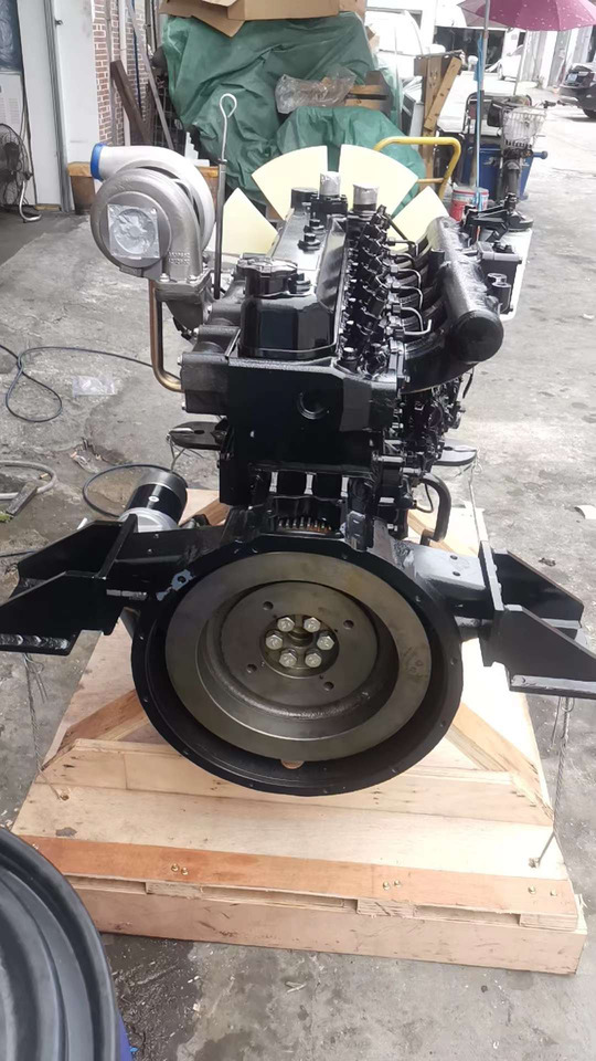 DOOSAN DB58TIS - Motor pentru Excavator: Foto 2 DOOSAN DB58TIS - Motor pentru Excavator: Foto 2