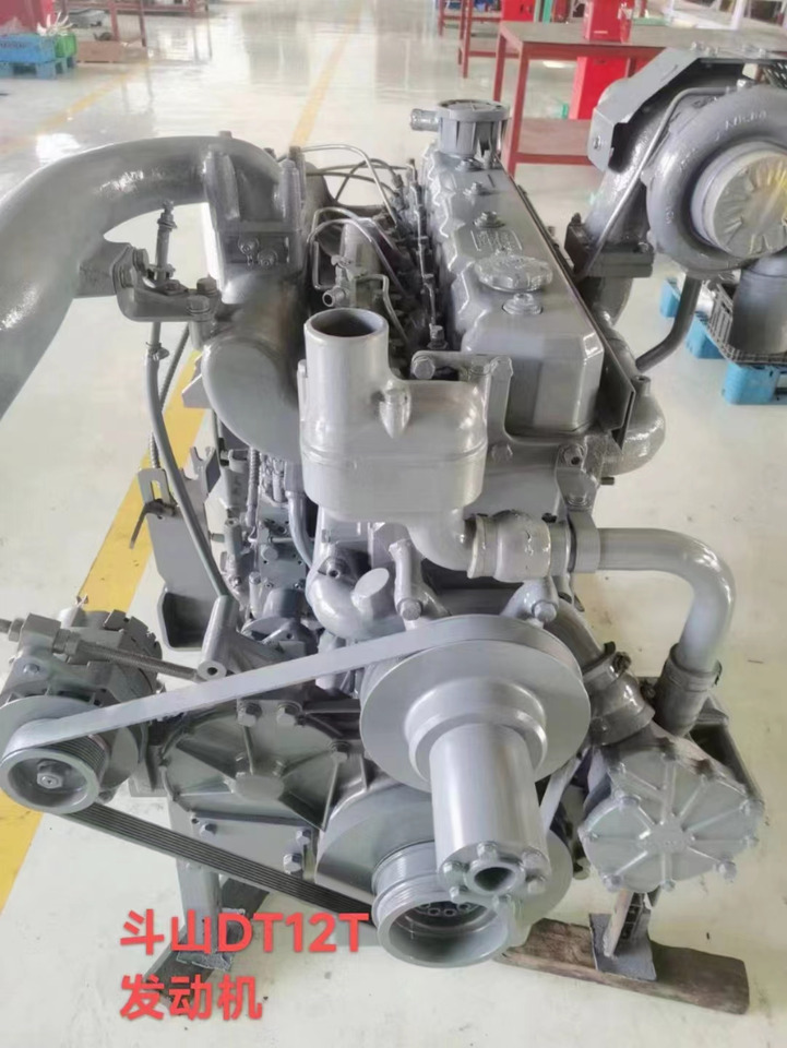 DOOSAN DE12TIS - Motor pentru Excavator: Foto 3 DOOSAN DE12TIS - Motor pentru Excavator: Foto 3